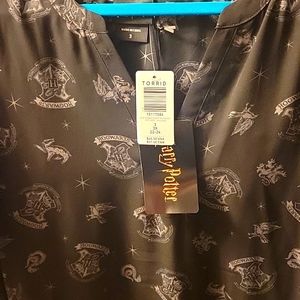 NWT Harry Potter Hogwarts Crests Georgette Blouse